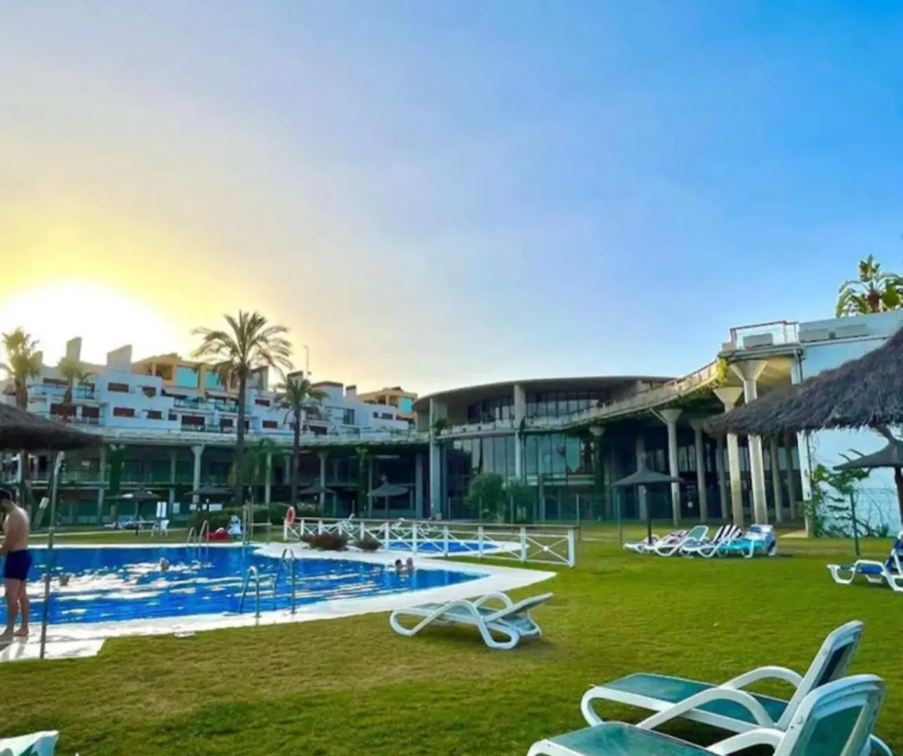 Apartamento En Magnifico Resort 1 Habitacion Estepona